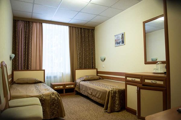 Интерьер гостиничного номера санатория «Сосновый бор»