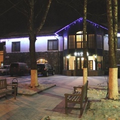 Гостиница Остров-Парк, Островский район, Псковская область