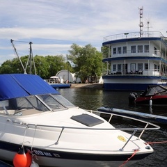 Яхт-клуб Элит Кроус, район Мытищинский, Московская область