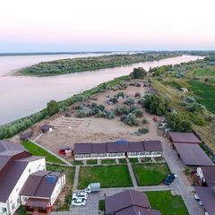 Рыболовно-охотничий клуб Альпийская деревня, Наримановский район, Астраханская область