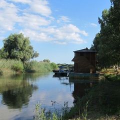 Рыболовно-охотничья база Нерестина, Володарский район, Астраханская область