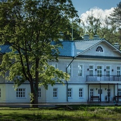 База отдыха  Музей-усадьба дворян Леонтьевых, Ростовский район, Ярославская область