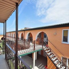 Гостевой дом Ля Флер, Черноморский район, Крым