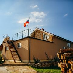 Конно-туристическая база Ход конем, Белогорский район, Крым