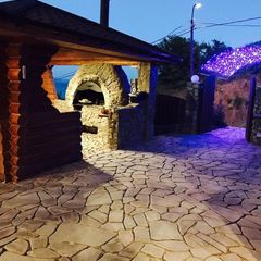 Гостевой дом Три богатыря, Алушта, Крым