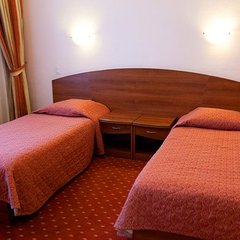 Гостиница Максима Заря, Москва, Московская область