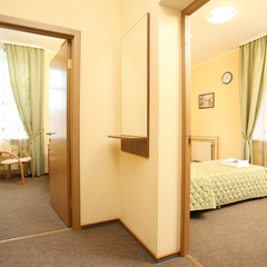 Гостиница Максима Заря, Москва, Московская область