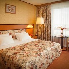 Гостиница Космос, Москва, Московская область