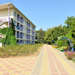 Пансионат Лучезaрный, Николаевка, Крым