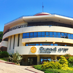 Отель Русский дом Дивный (бывш. Мосэнерго), Лоо, Краснодарский край