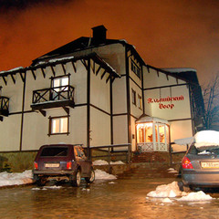 Отель Альпийский двор, Красная Поляна (бывш. Горки Город), Краснодарский край