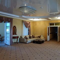 Отель Ukraine Palace, Евпатория, Крым
