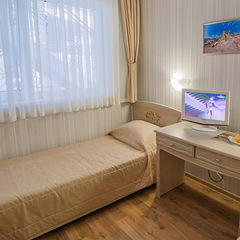 Отель Камелот, Малореченское, Крым