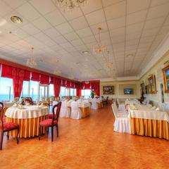 Отель Гранд Палас, Светлогорск, Калининградская область
