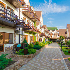 Эко-отель Альпийская долина, Малореченское, Крым