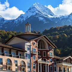 Отель Courtyard Marriott Sochi Krasnaya Polyana, Красная Поляна (бывш. Горки Город), Краснодарский край