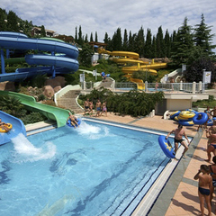Отель Аквапарк / Миндальная роща, Алушта, Крым