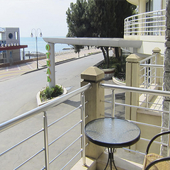 Отель Аквапарк / Миндальная роща, Алушта, Крым