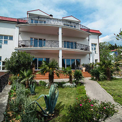 Вилла Онейро, Крым