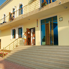 Отель Миру Мир, Заозерное, Крым