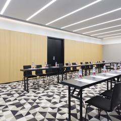 Отель Азимут Смоленская / Azimut Hotel, Москва, Московская область