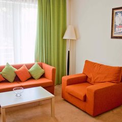 Отель Морской / Комплекс Миндальная роща, Алушта, Крым