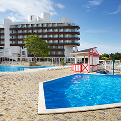 Отель Alean Family Resort & SPA Biarittz, Геленджик, Краснодарский край