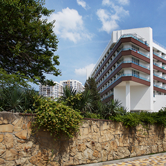 Отель Alean Family Resort & SPA Biarittz, Геленджик, Краснодарский край