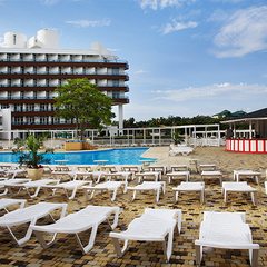 Отель Alean Family Resort & SPA Biarittz, Геленджик, Краснодарский край