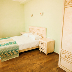 Вилла Олива-Арт, Крым