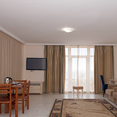 Отель Азор, Крым