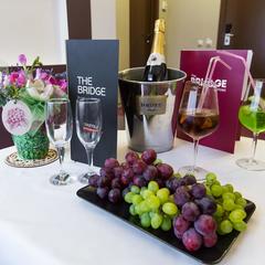 Гостиница Зе Бридж / The Bridge Horel, Санкт-Петербург, Ленинградская область