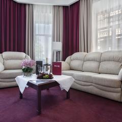 Гостиница Зе Бридж / The Bridge Horel, Санкт-Петербург, Ленинградская область