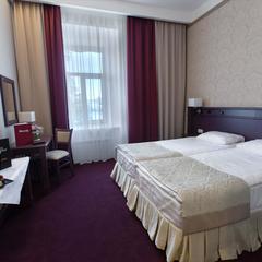 Гостиница Зе Бридж / The Bridge Horel, Санкт-Петербург, Ленинградская область