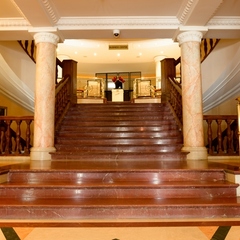 Отель Кроун Плаза / Crowne Plaza, Минская область