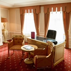 Отель Кроун Плаза / Crowne Plaza, Минская область