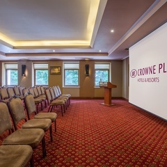 Отель Кроун Плаза / Crowne Plaza, Минская область