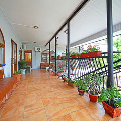 Отель Серебряный Двор, Гагра