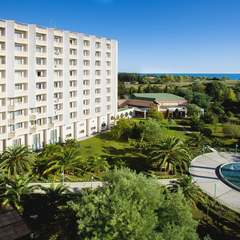 Санаторий Самшитовая роща, Пицунда