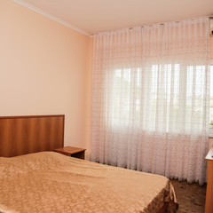 Отель Абхаз-Лео (бывш. Лоза), Гагра