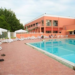 Санаторий Самшитовая роща, Пицунда