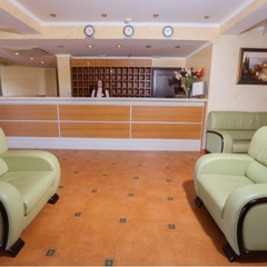 Клуб-отель Дельфин, Пицунда