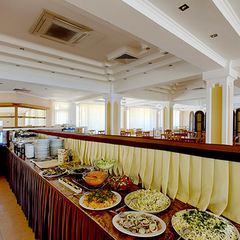 Клуб-отель Дельфин, Пицунда