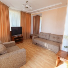 Клуб-отель Дельфин, Пицунда