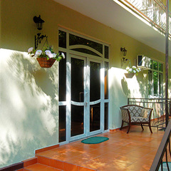 Гостиница Вилла Леона, Гагра