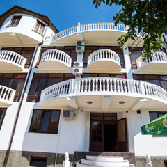 Гостиница Абхазия, Гагра