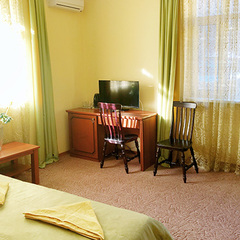 Гостиница Вилла Леона, Гагра