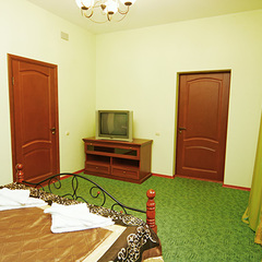 Гостиница Вилла Леона, Гагра