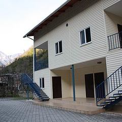 Гостевой дом Домик в ущелье, Гагра