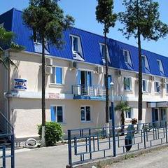 Гостиница Мега, Гагра